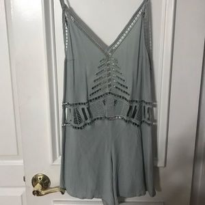 LF romper